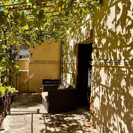 Private & Bath * Tonneins