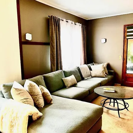 Private & Bath Homestay szállás *